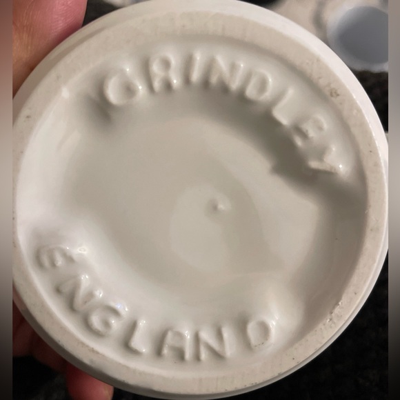 Grindley England Mug with Brown Eagle Design - Picture 5 of 7